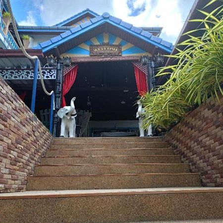 Patong Sunbeach Mansion Екстериор снимка