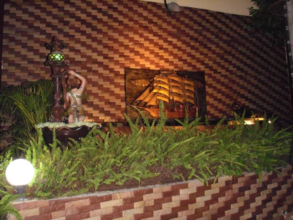 Patong Sunbeach Mansion Екстериор снимка