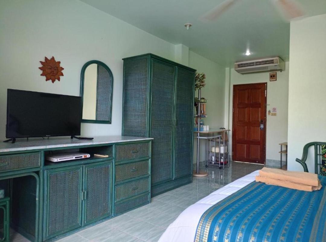 Patong Sunbeach Mansion Екстериор снимка