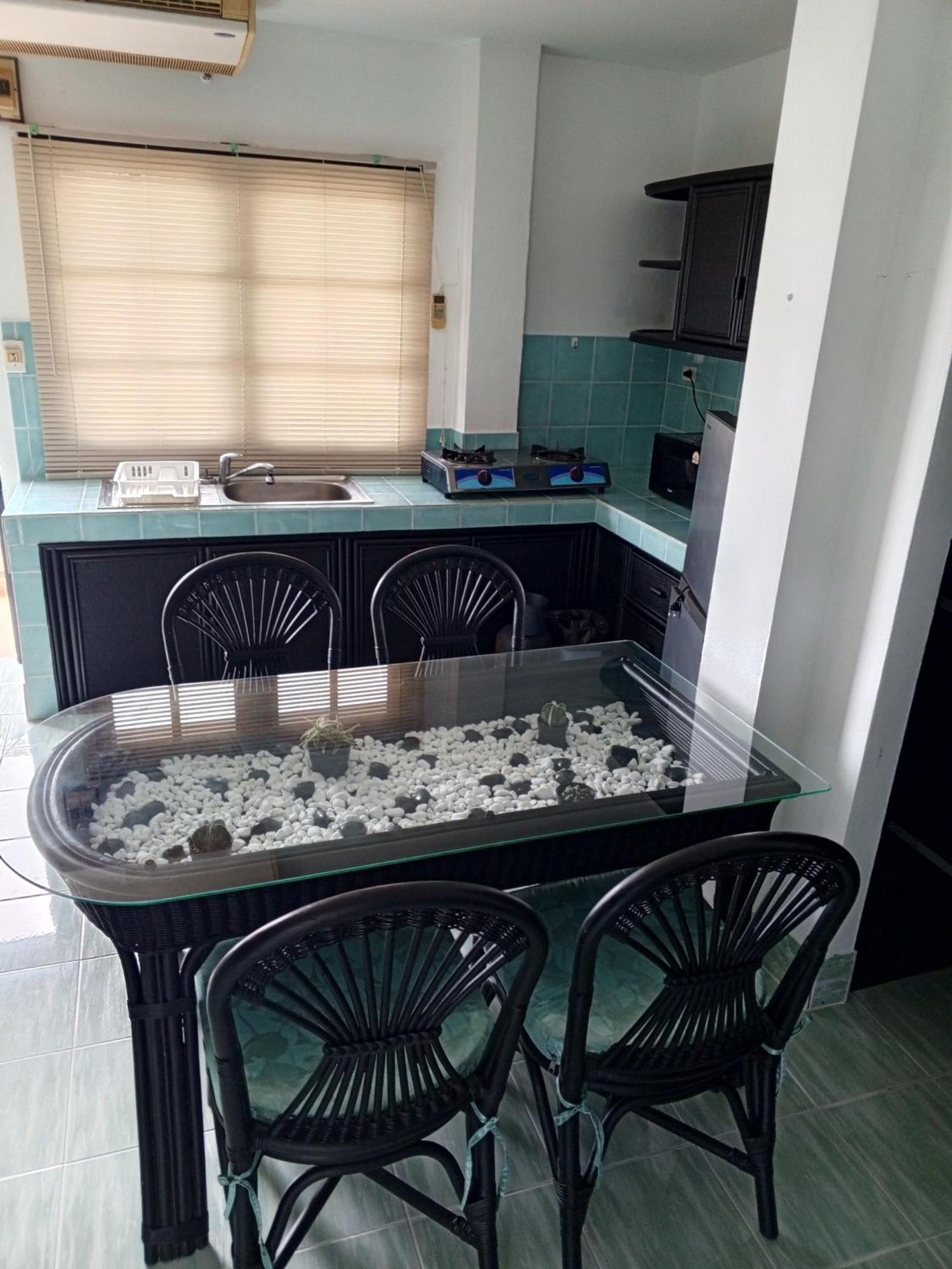 Patong Sunbeach Mansion Екстериор снимка