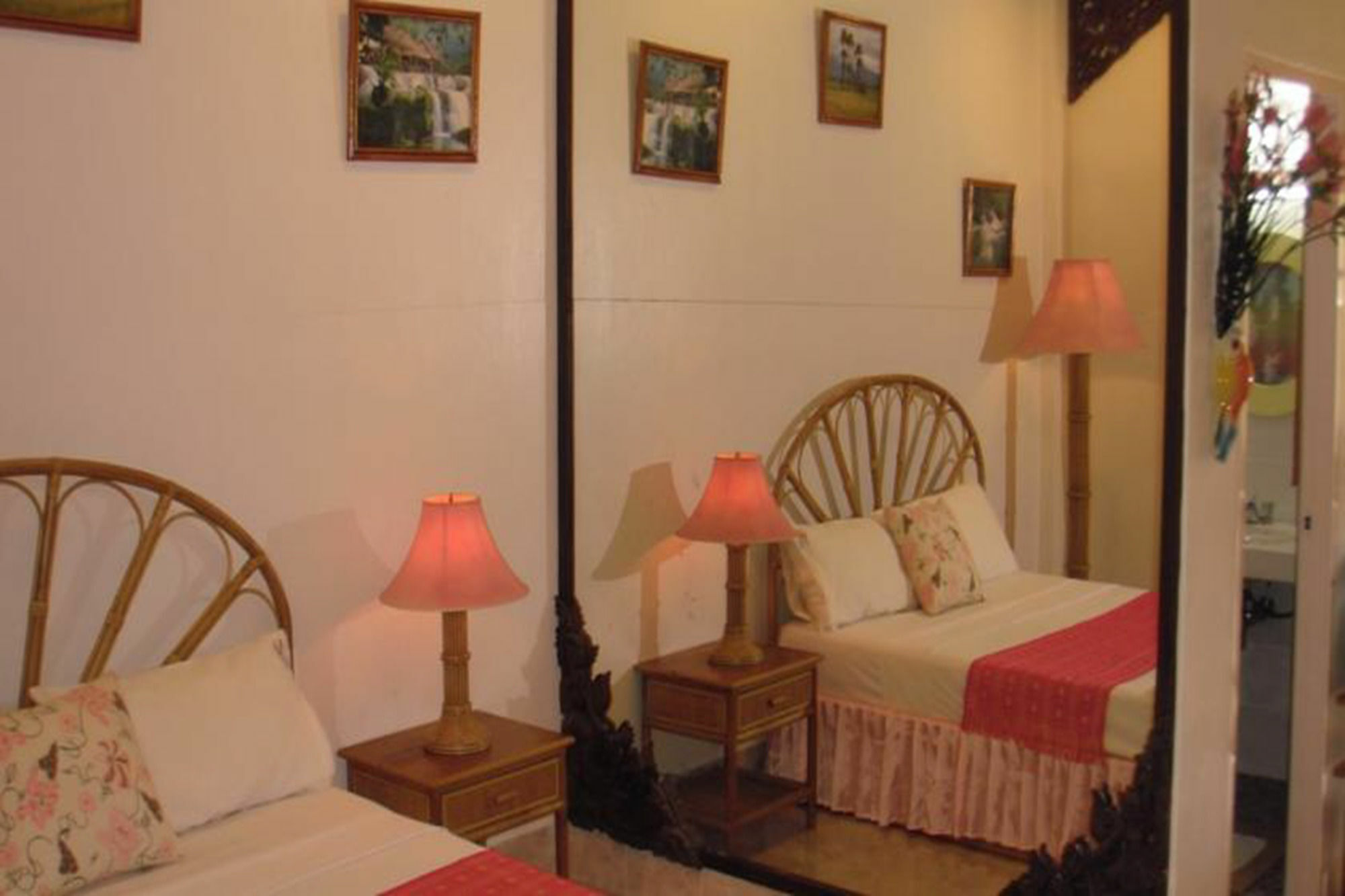 Patong Sunbeach Mansion Екстериор снимка