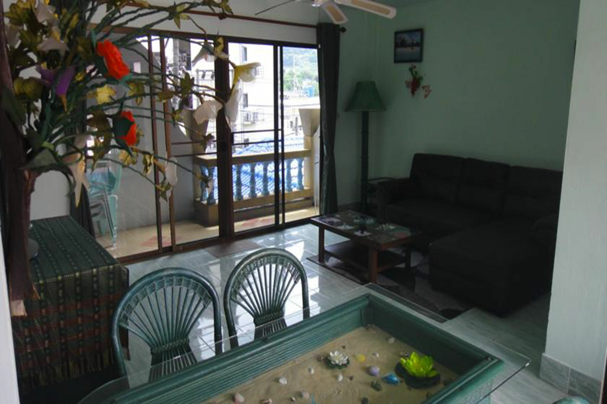 Patong Sunbeach Mansion Екстериор снимка